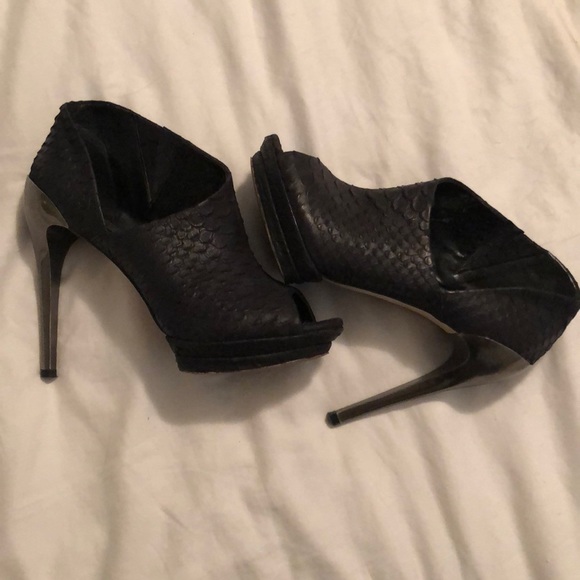 Platform black leather booties - Picture 2 of 4